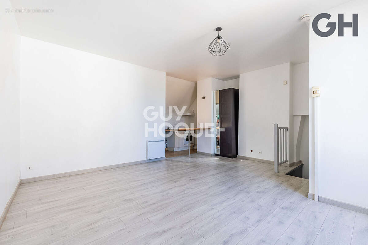 CHARMANT APPARTEMENT 1 pièce (34.49 m²) au coeur de Chartrettes ! - photo 5