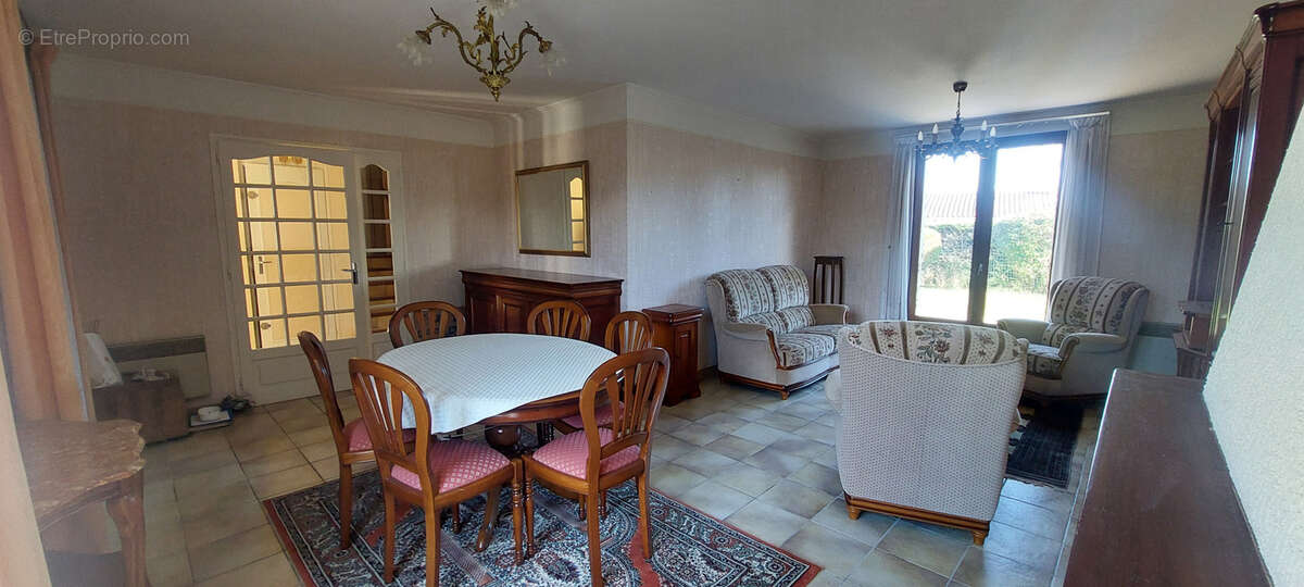 Maison à CORNEBARRIEU
