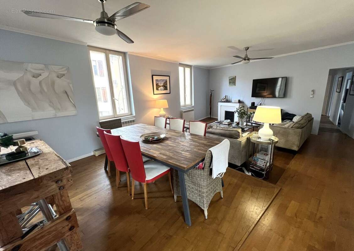 Maison à SAINT-CYPRIEN