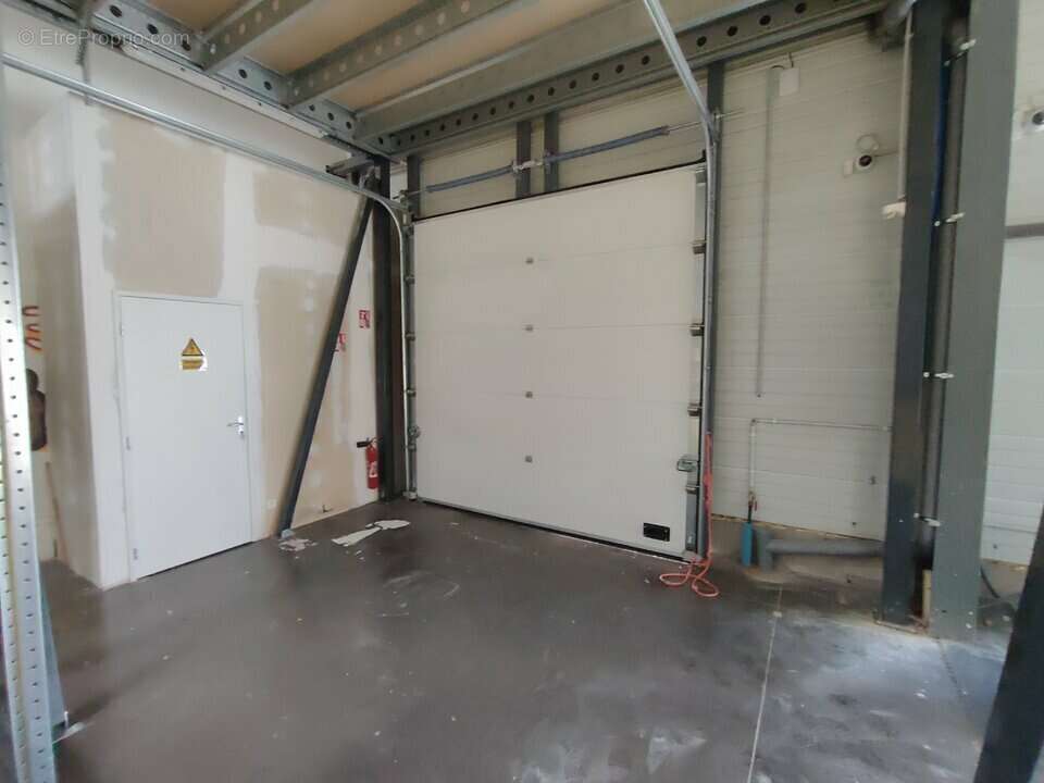 Autre à BOURGOIN-JALLIEU