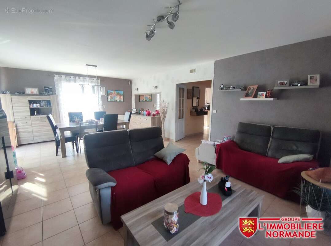 Maison à LE BOULAY-MORIN