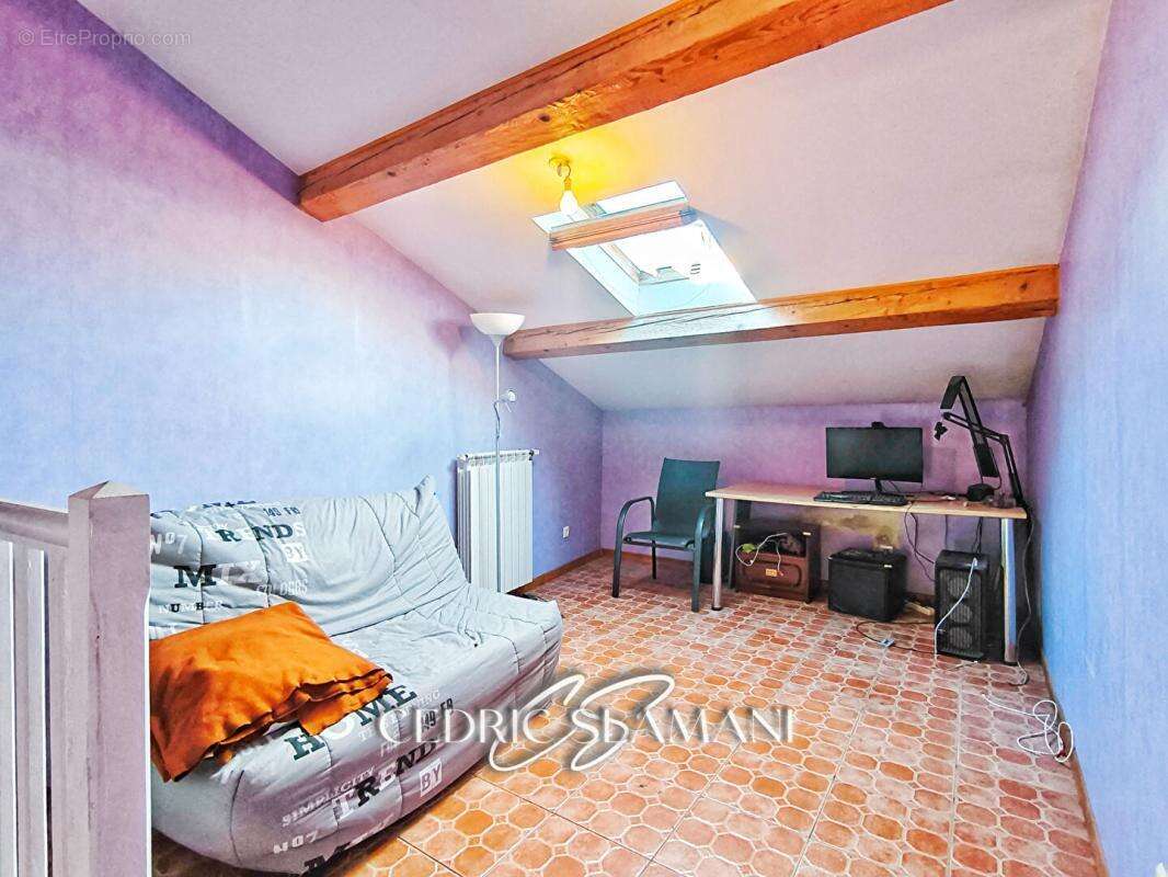 En exclusivite - maison de village en r+2 52 m2 - 2 chambres - 1 bureau - photo 9