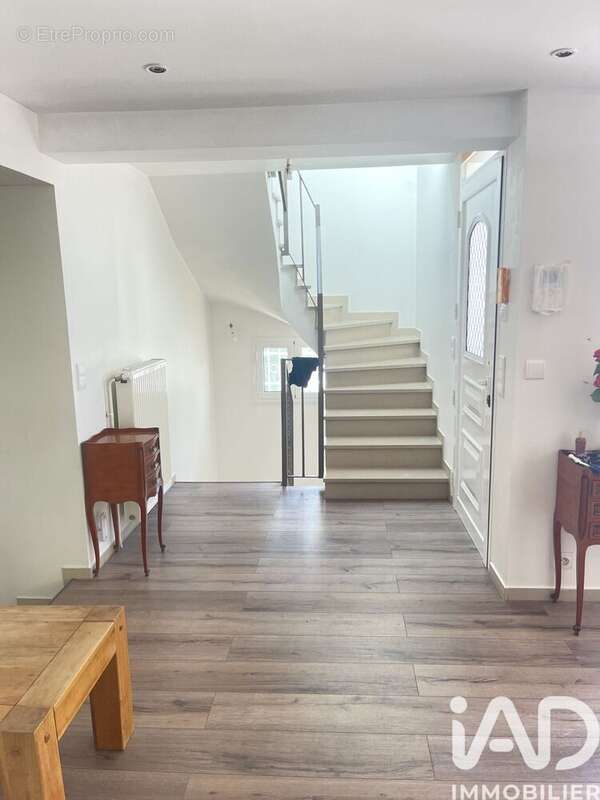 Photo 8 - Maison à LA FERTE-SOUS-JOUARRE