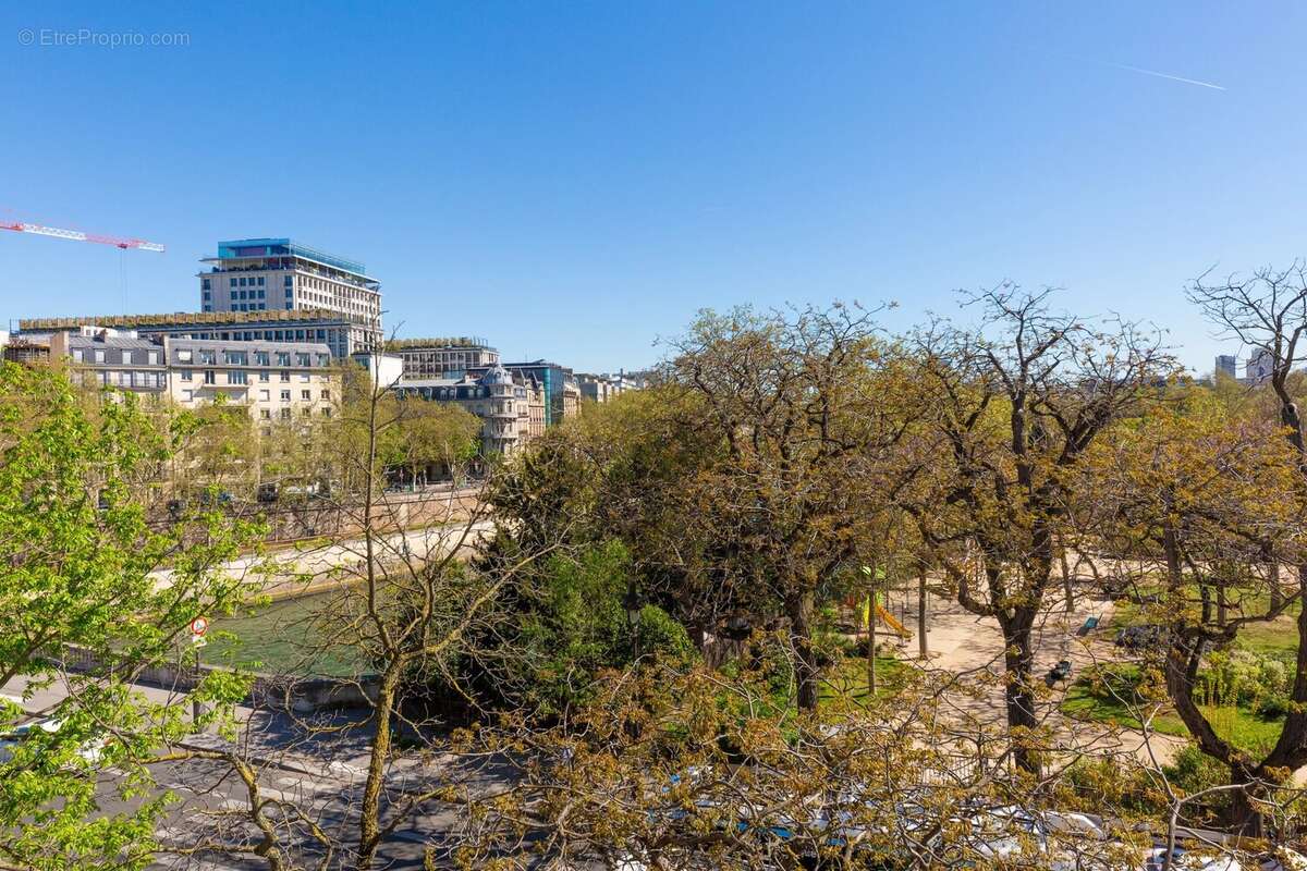 Appartement à PARIS-4E