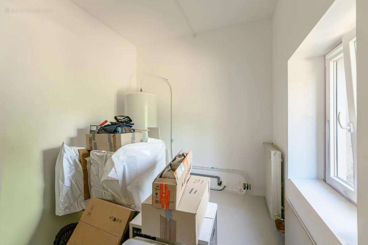 Maison de 5 pièces de 102 m² à Villechauve - photo 14