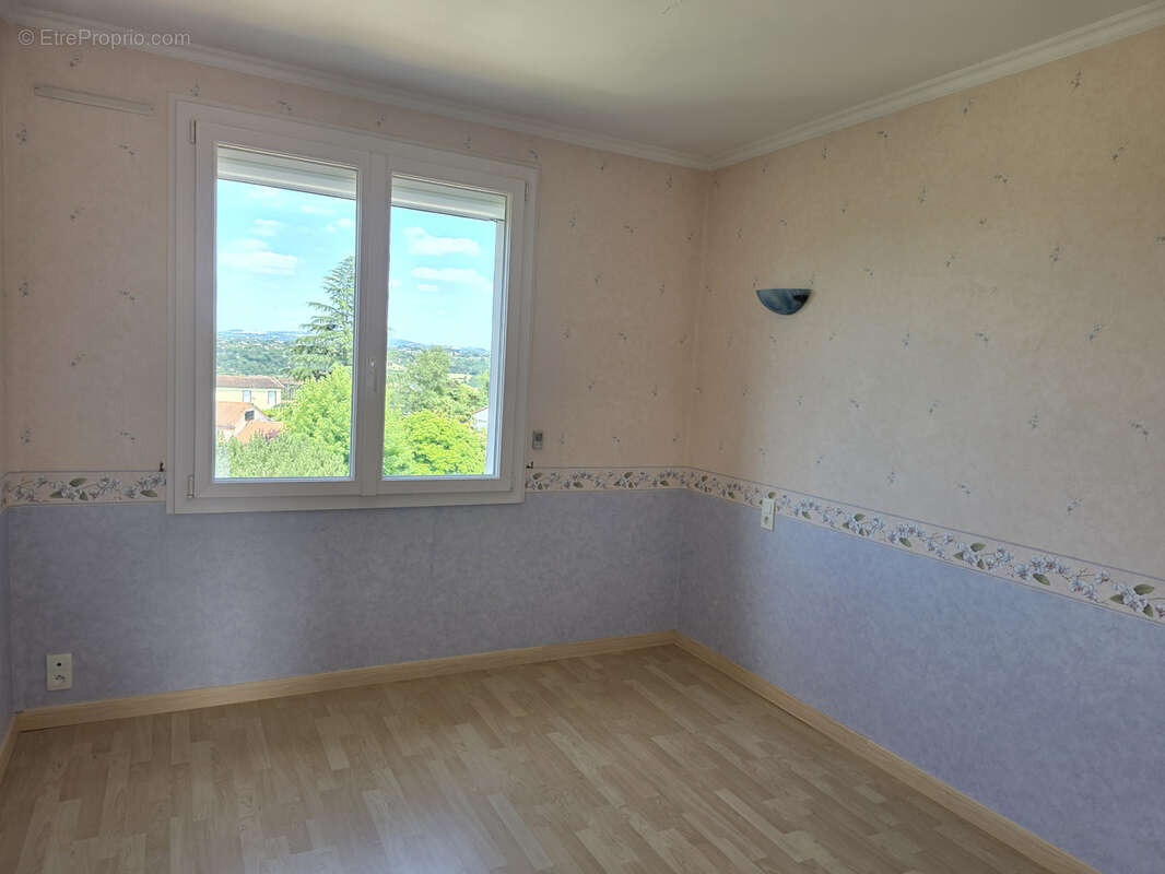 Belle maison de plain pied T4 avec piscine et sous sol complet - photo 15