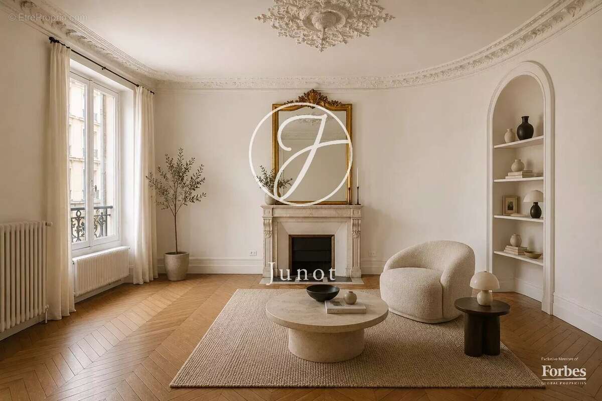 Appartement à LEVALLOIS-PERRET
