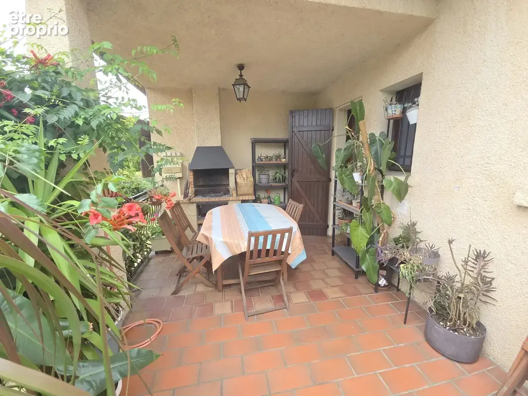 Maison T6 à Balma de 168m2 avec piscine et garage double ! - photo 14