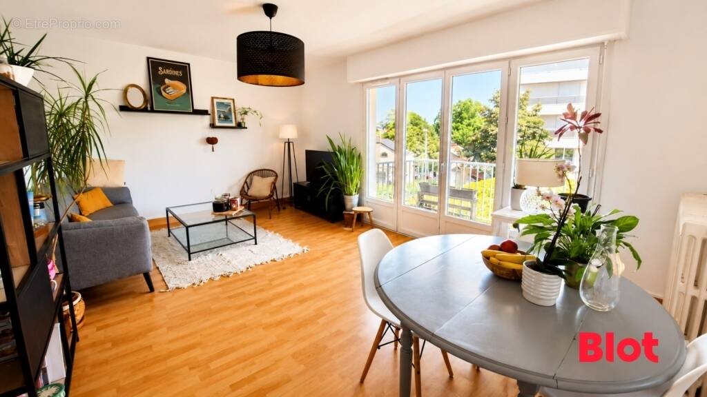 Appartement à NANTES