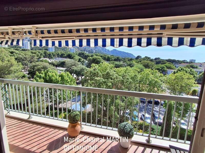 Appartement à MARSEILLE-8E