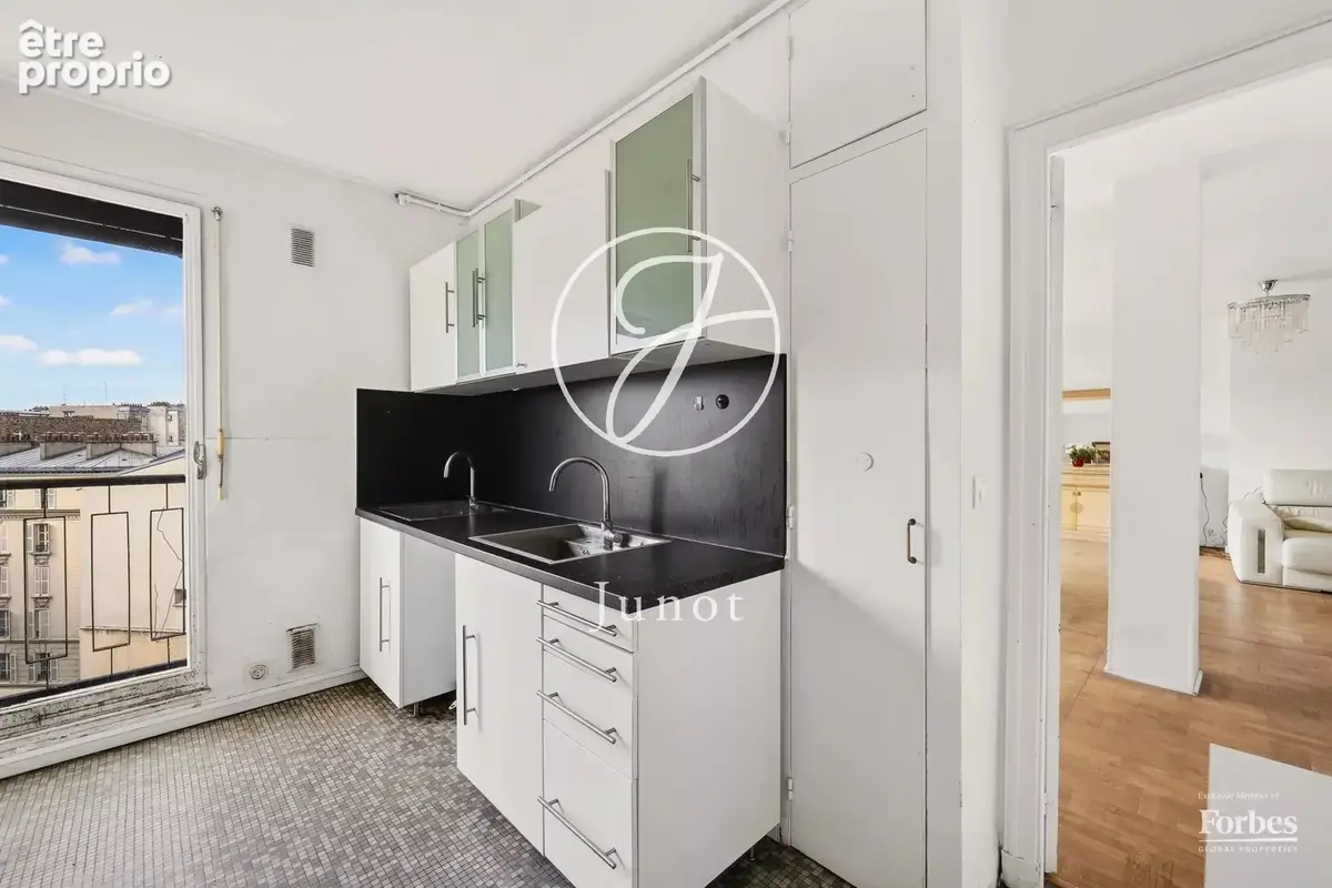 Paris 16e - PASSY / TOUR - Appartement - 5 pièces - 128,60m² Carrez - 3 chambres - photo 5