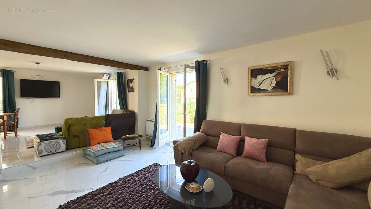 Maison à BOURRON-MARLOTTE