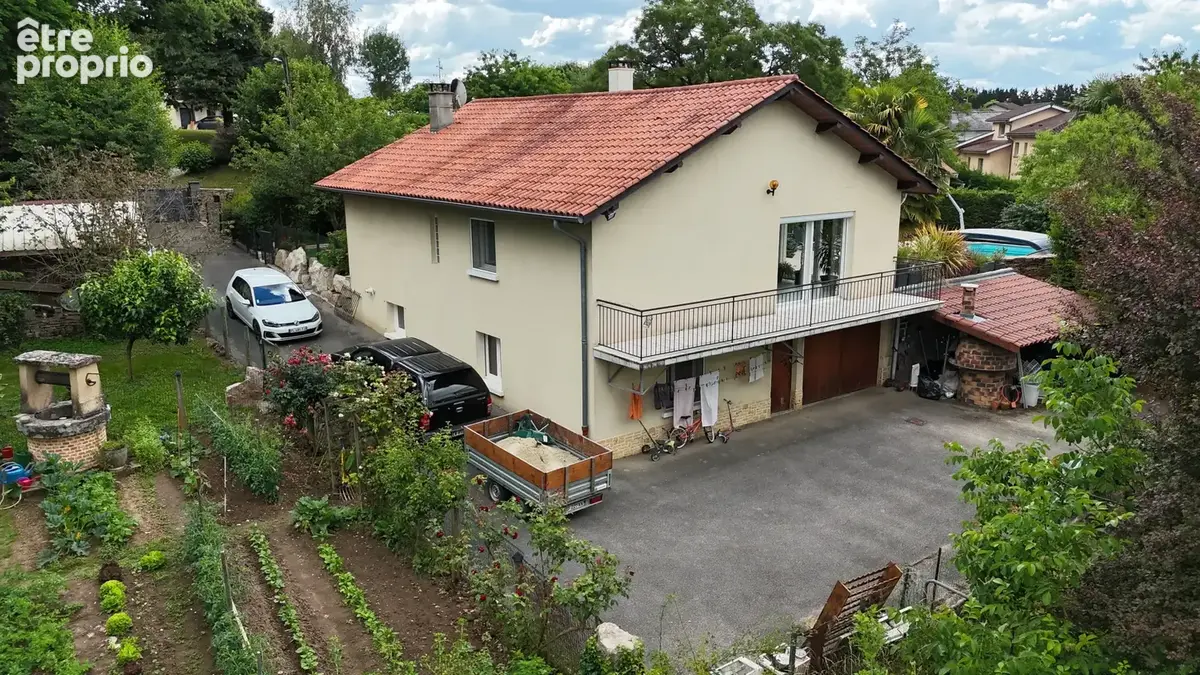 Maison familiale avec piscine   Péronnas - photo 14