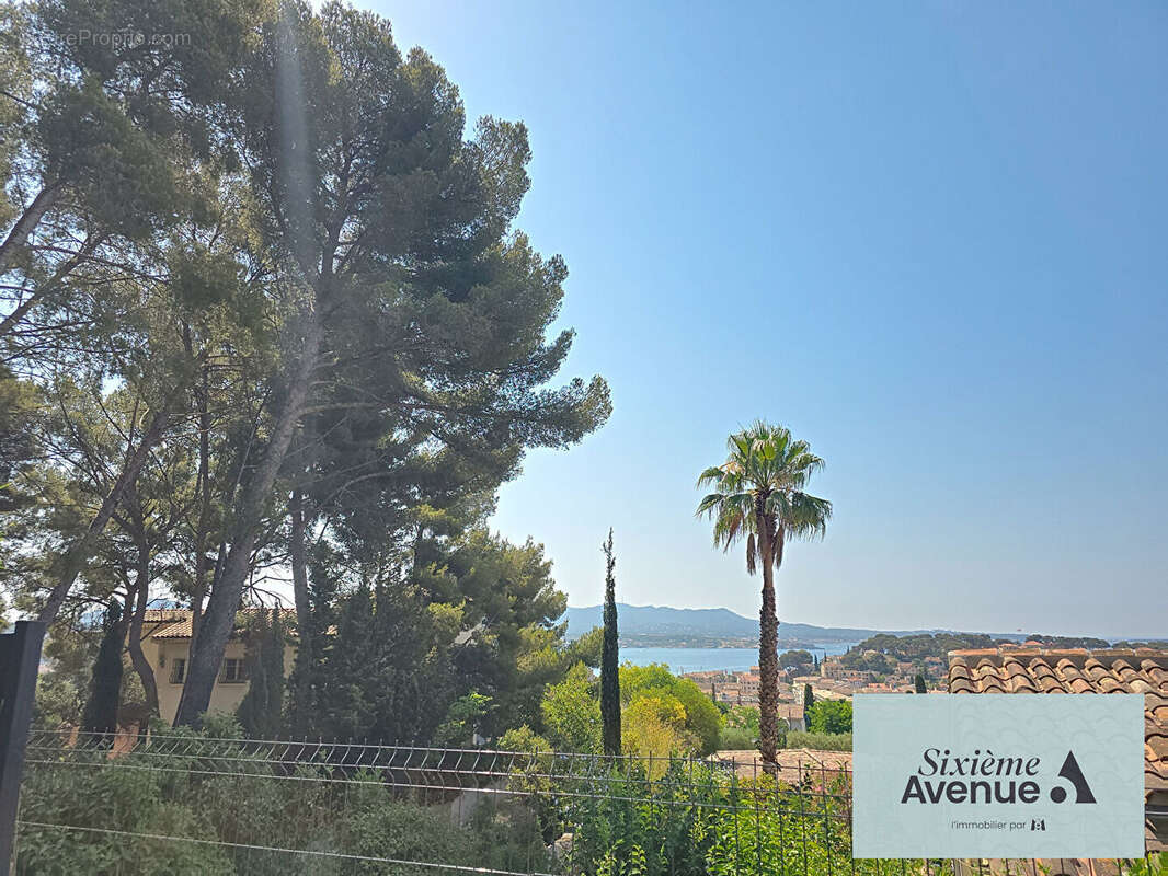 Appartement à SANARY-SUR-MER