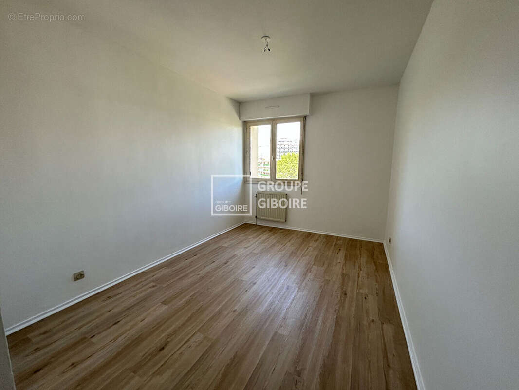 A VENDRE  * EXCLUSIVITE GIBOIRE* Appartement Rennes 4 pièce(s) 82 m2 - photo 4