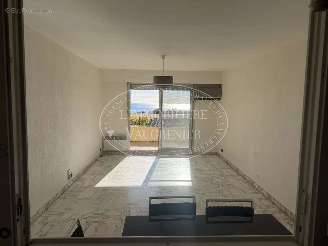 Appartement à VILLENEUVE-LOUBET