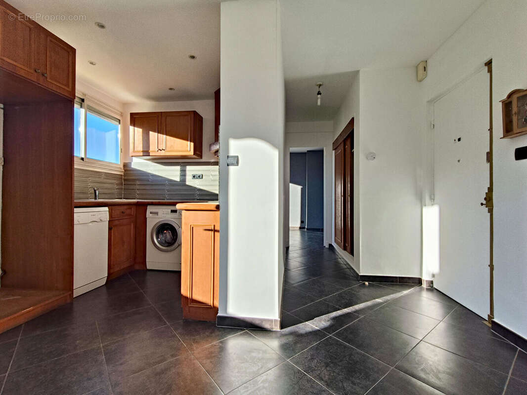 Appartement à MARSEILLE-10E