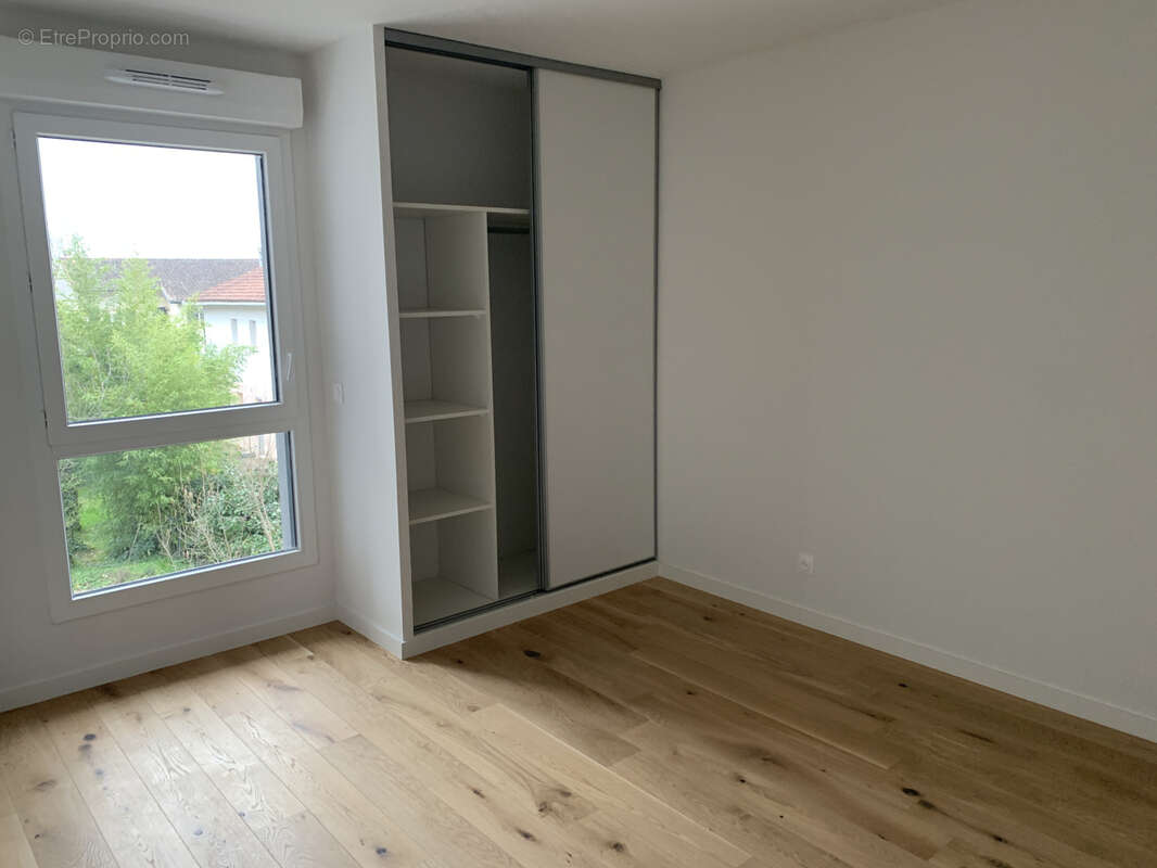 Garage - Parking - Jardi - Terrasse - Notaire Offert - photo 2
