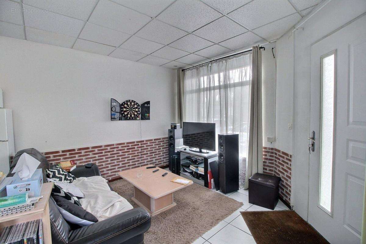 Appartement à MONS-EN-BAROEUL