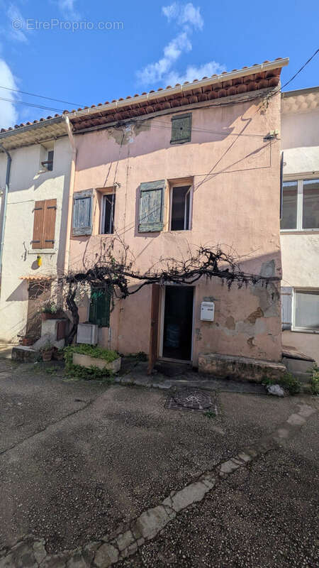 Maison à SIX-FOURS-LES-PLAGES