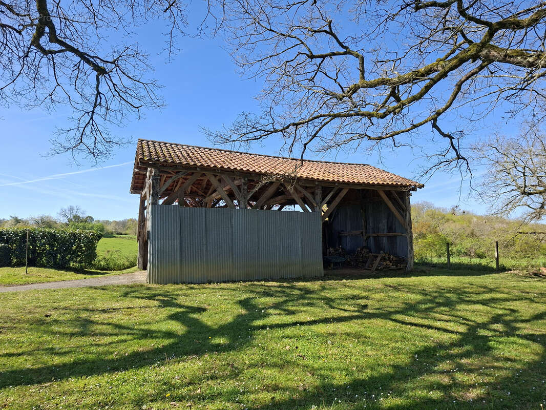 Maison à MIRANDE