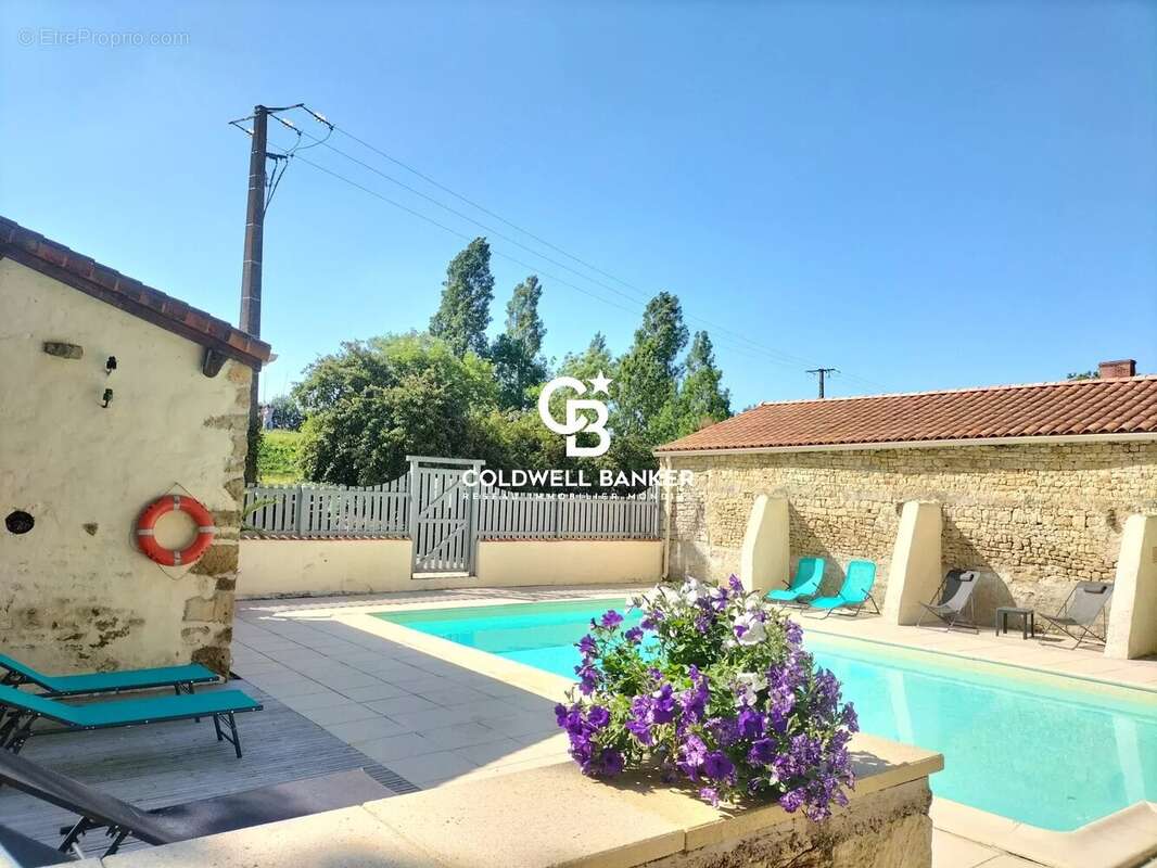 Maison à SAINTE-HERMINE