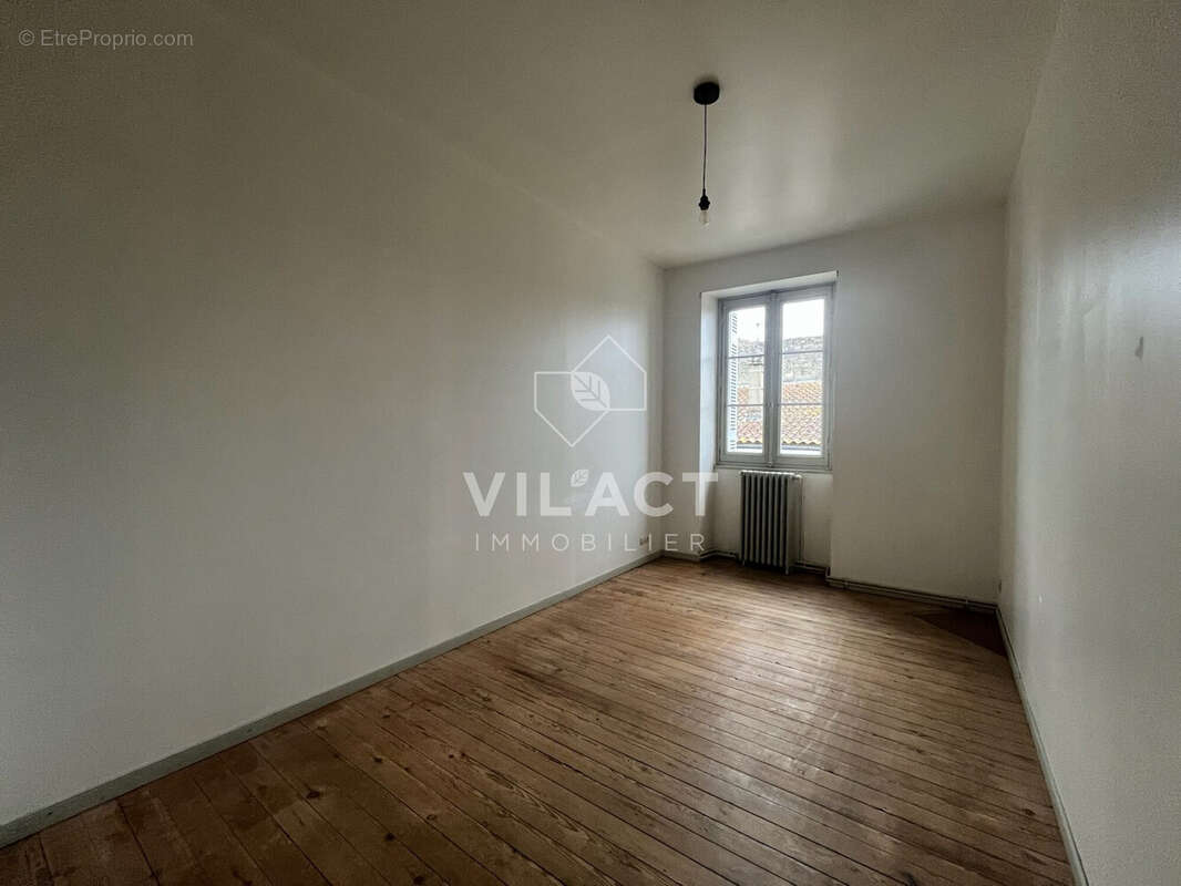 Appartement à PAUILLAC