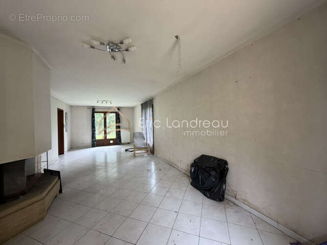 Maison 7 pièces - Terrain de 4186 m2 - photo 3