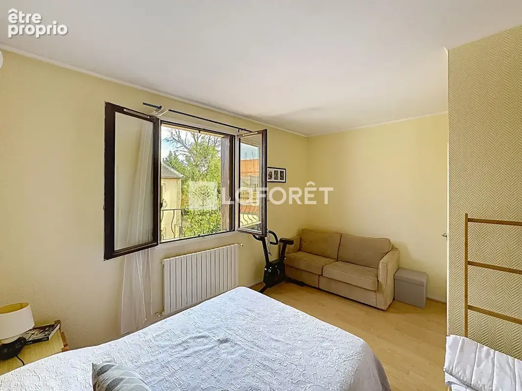 Maison Bagnolet 5 pièce(s) 97 m² habitables avec garage et cour végétalisée - photo 10