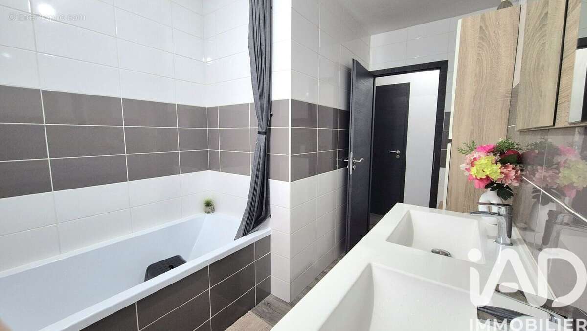 Photo 5 - Maison à SANRY-SUR-NIED