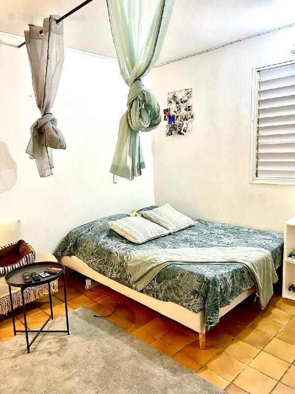 Appartement à LES TROIS-ILETS