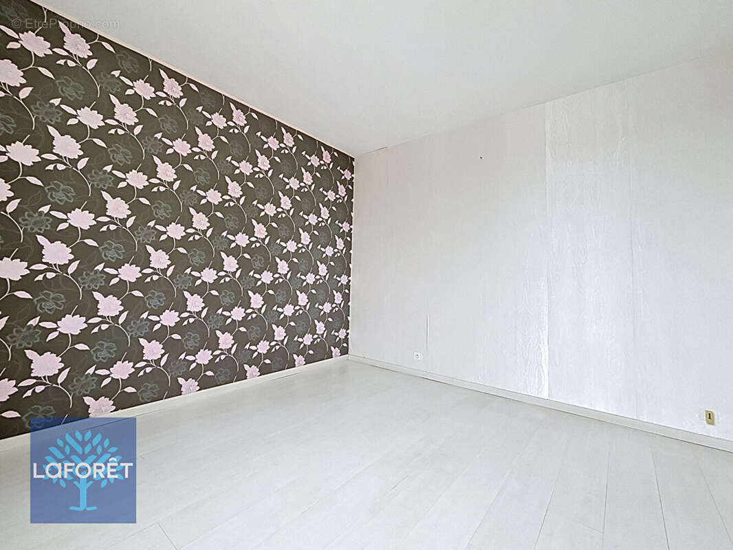 Appartement à CHENNEVIERES-SUR-MARNE