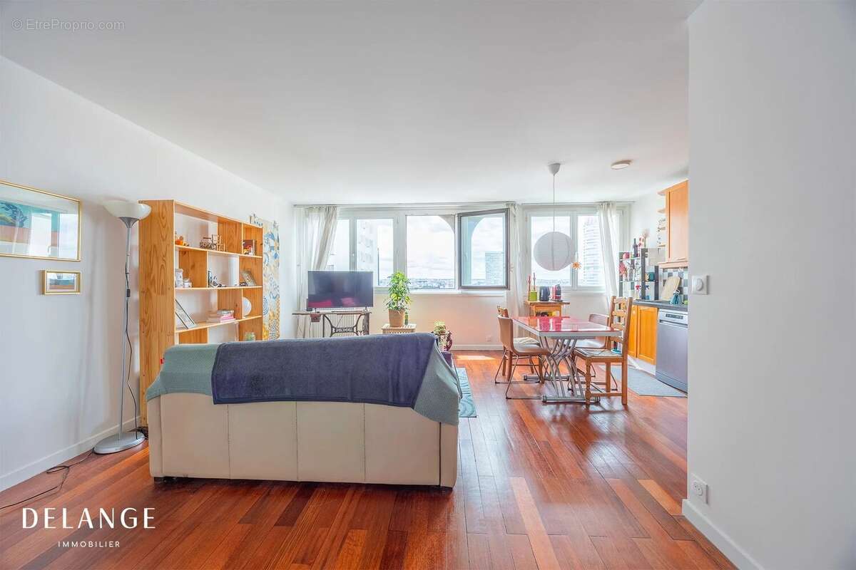 Maison Blanche - Appartement 3 pièces de 69m2 - photo 2