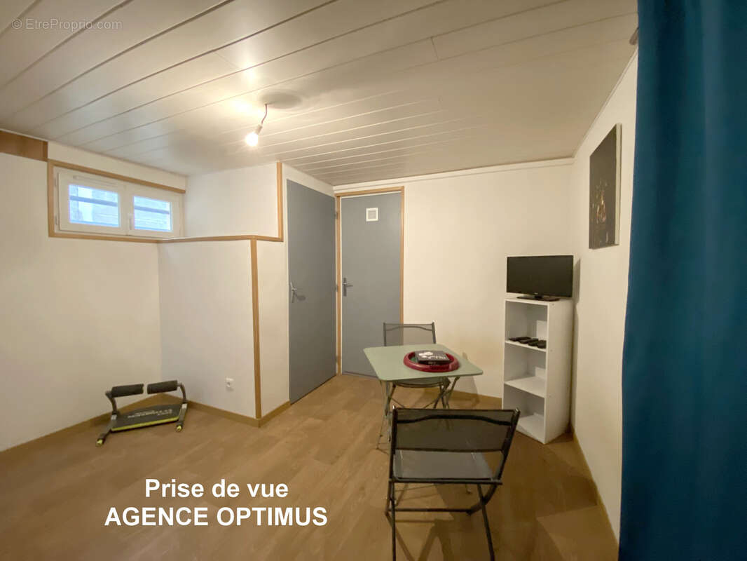 Maison à VILLENEUVE-LA-GUYARD