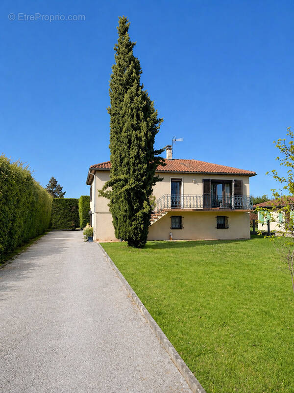 Maison à SAINT-MARCELLIN-EN-FOREZ