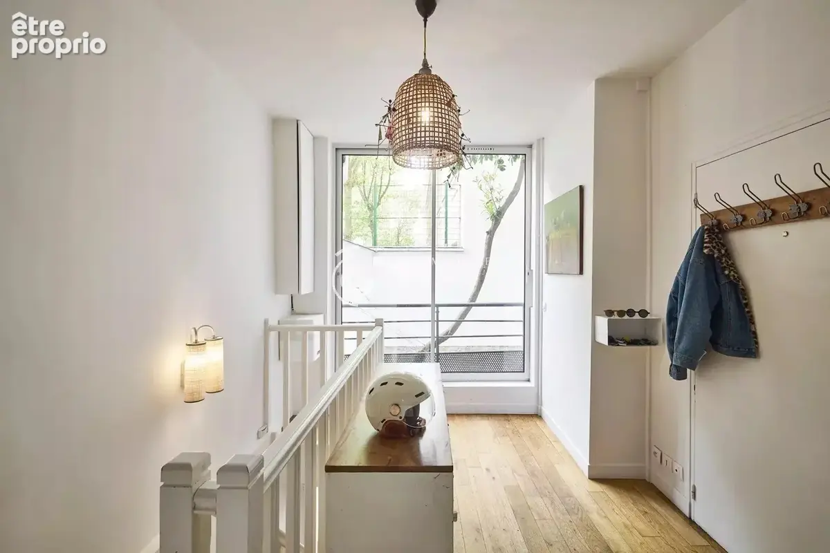 Appartement de 100m² avec 3 chambres sur 2 niveaux avec terrasse de 26m² - 250m du Métro Guy Môquet - photo 11