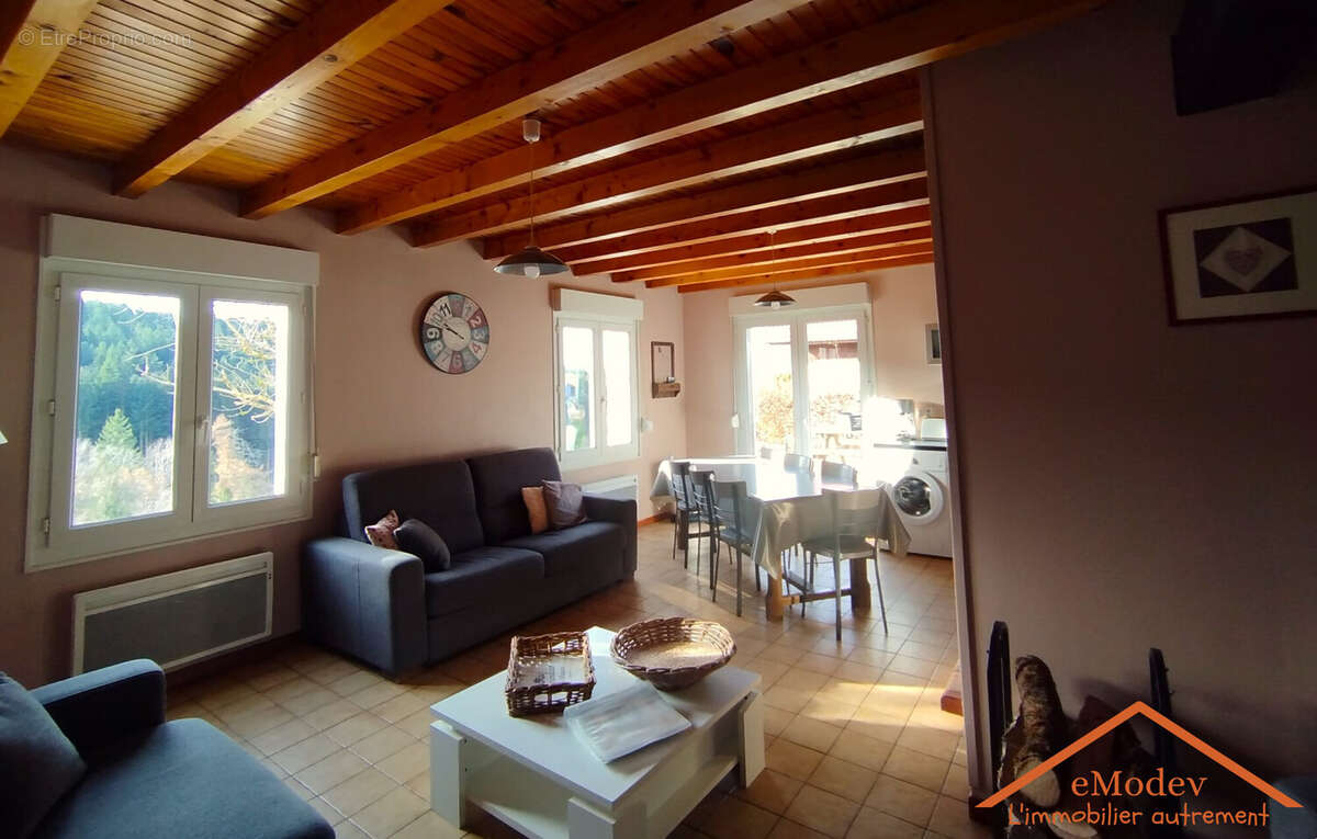 Maison à GIRMONT-VAL-D&#039;AJOL