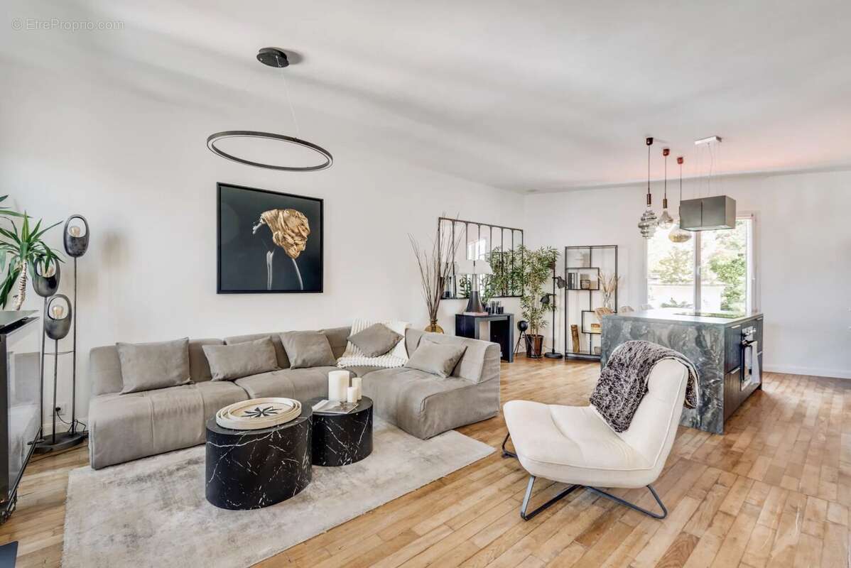 Appartement à CACHAN