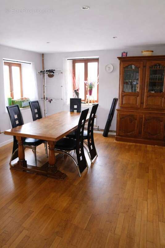 Photo 2 - Maison à ANJOUTEY