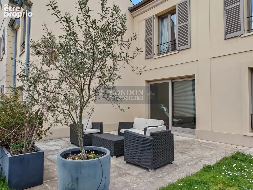 Photo Maison à Versailles au prix de 1 250 000€