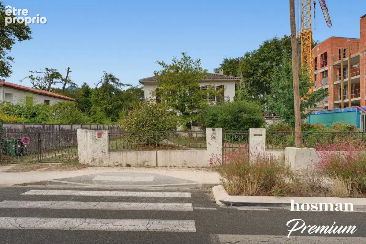 Superbe maison 12 pièces de 285 m² avec grand jardin de 1300 m2 - Avenue De Saige, Pessac - photo 24