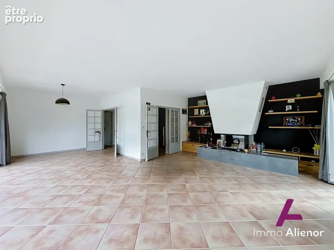 Maison 4 pièces 146 m² à vendre à Merignac (33700) - photo 5