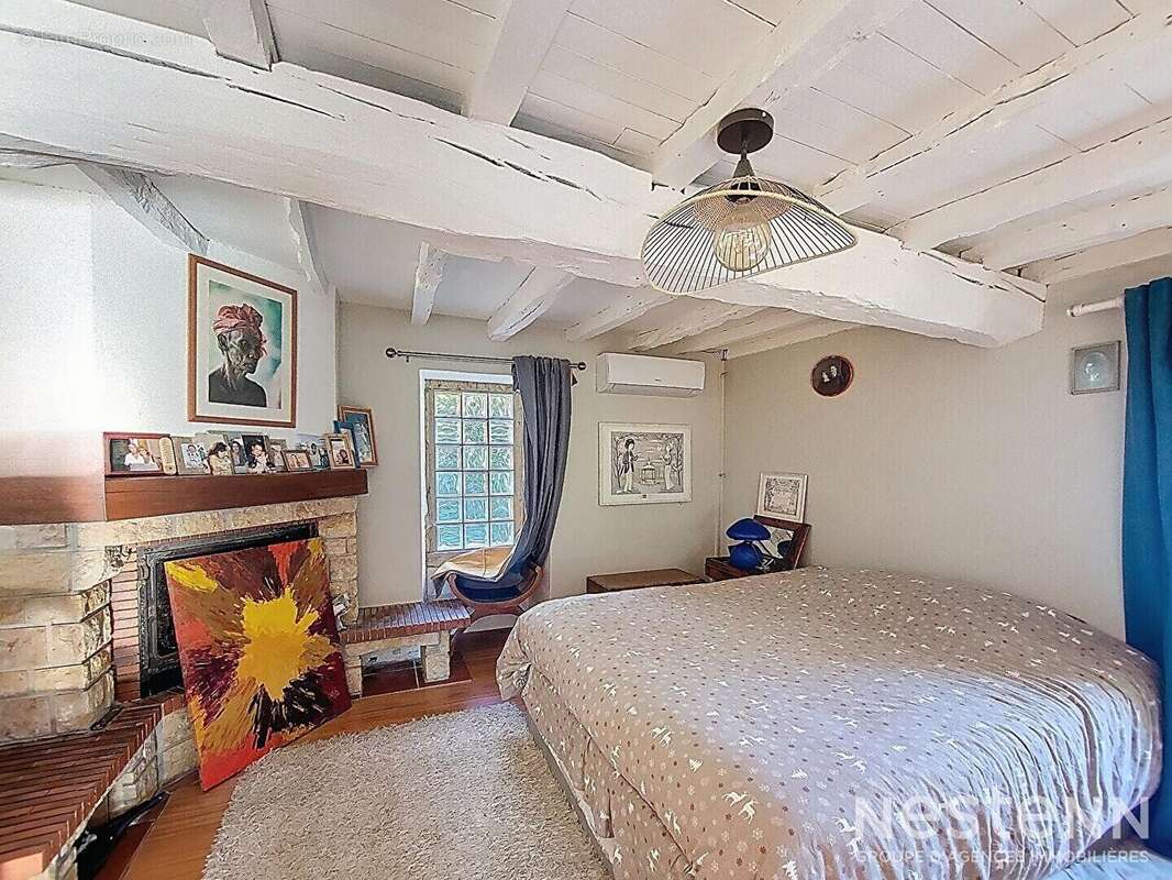 A Vendre Maison en pierre rénovée avec dépendances, piscine et parc arboré sur un hectare - photo 4