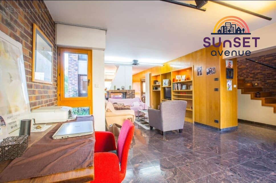 Maison à MONTMORENCY