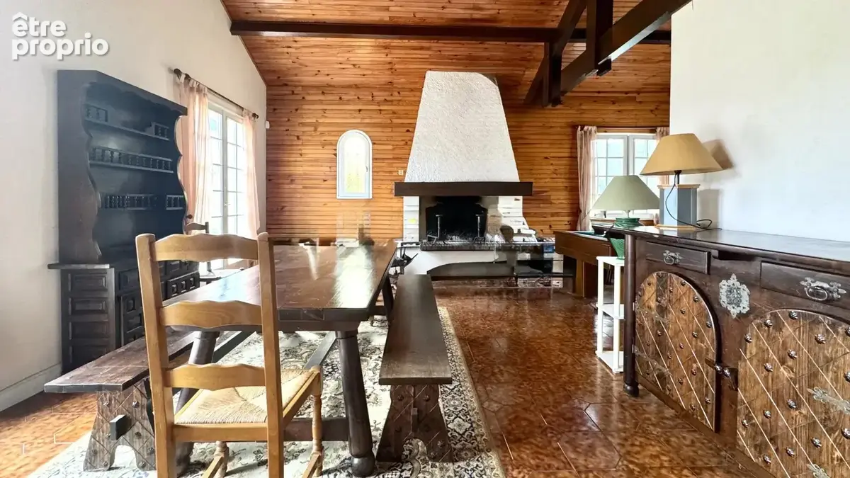 Martignas-sur-jalle – maison familiale 183 m² – 5 chambres – piscine – parcelle 1 054 m² - photo 5