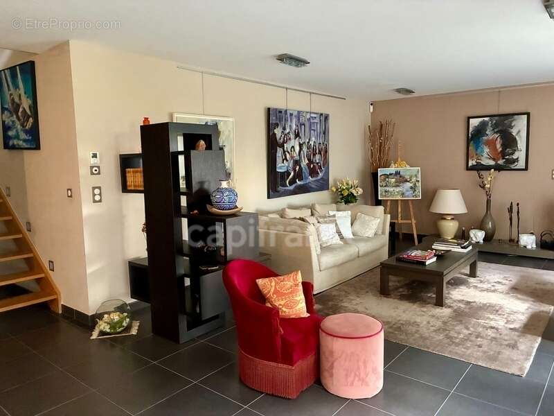 Maison 6 pièces à vendre 6 à SAINT-PIERRE-LA-PALUD - photo 6