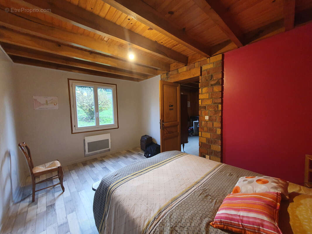 Maison à VIELLE-TURSAN