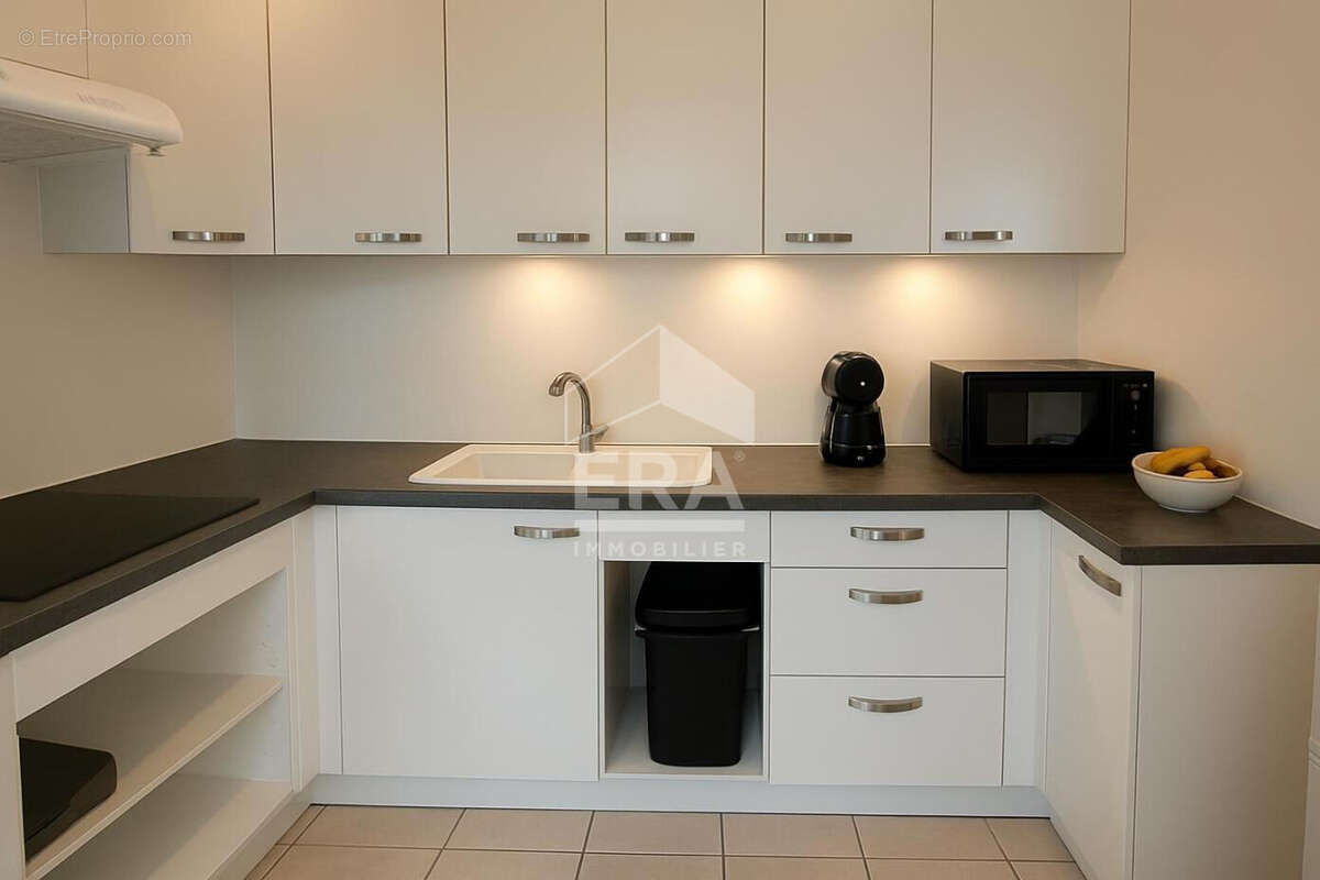 Appartement à LES CLAYES-SOUS-BOIS