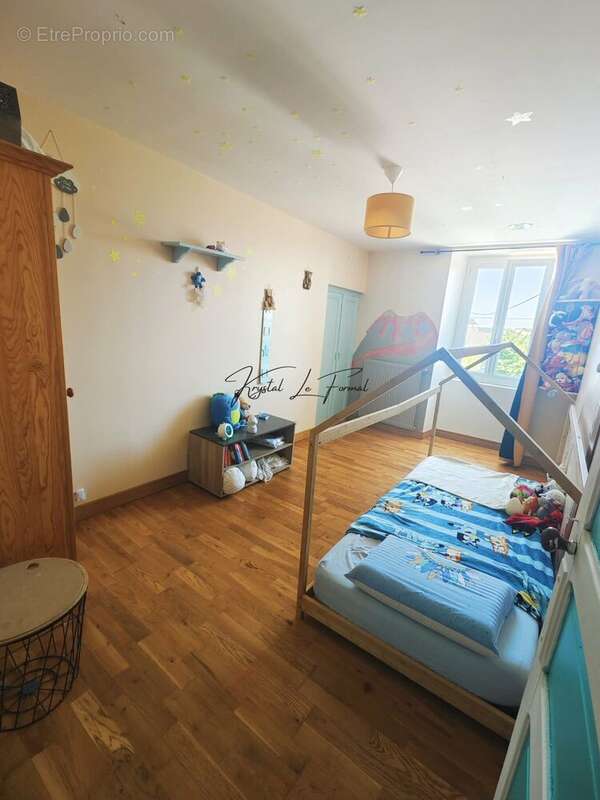 Maison 105 m² à Loubille  - photo 9