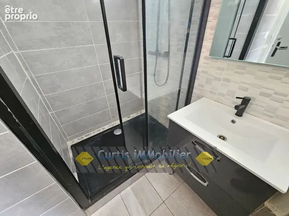 Appartement 3 pièces 67 m² à vendre à Fraisses (42490) - photo 4